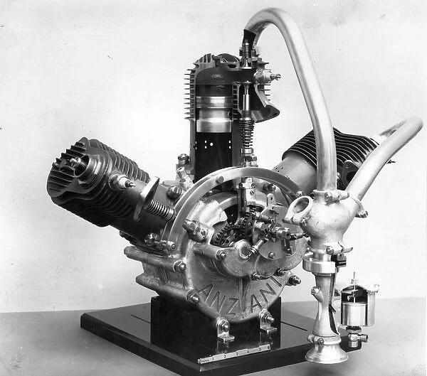 Anzani three-cylinder engine of 25hp 1908