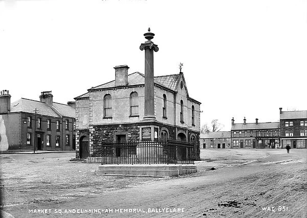 Market Sq. and Cunningham Memorial, Ballyclare