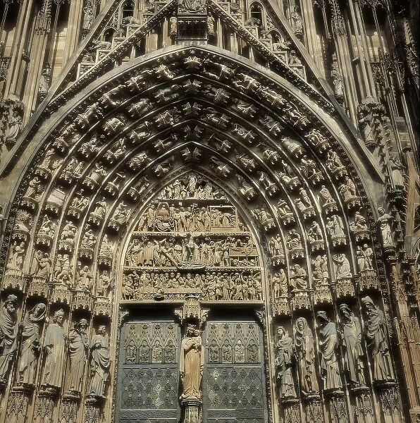 Notre-Dame Cathedral of Strasbourg. 1176-1439