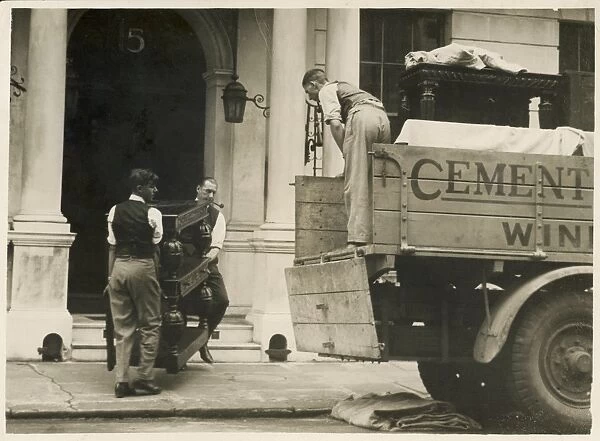 Removal Men 1929