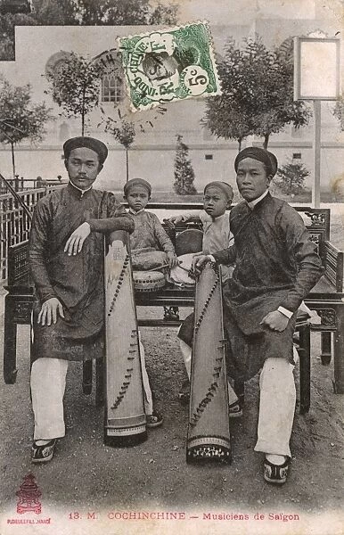 Vietnam - Musicians - Saigon