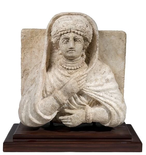 stone bust of a woman C016  /  2819