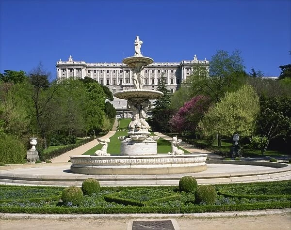 Fountain and gardens in front of the Royal Palace (Palacio Real), in Madrid