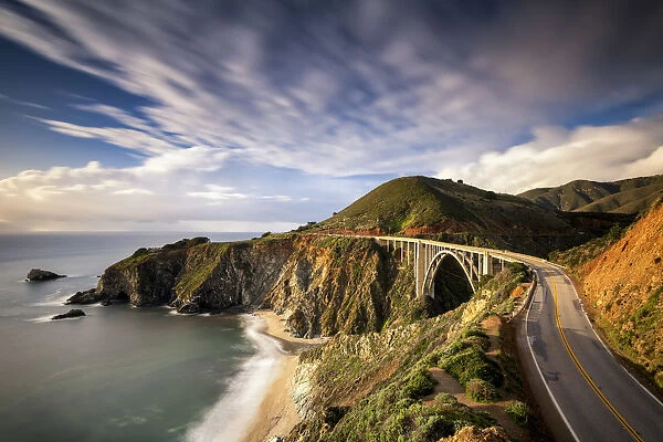 Bixby Bridge, Big Sur Coastline, California, USA