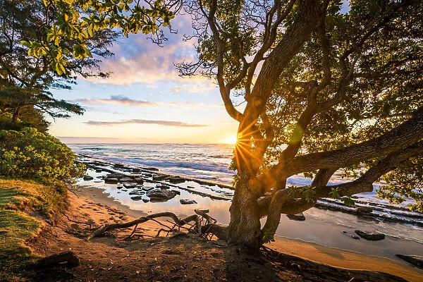 Sunrise in Kapaa beach park, Kauai island, Hawaii, USA