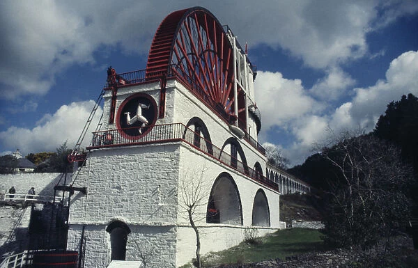 10041996. ENGLAND Isle of Man Laxey View looking up at Water Wheel
