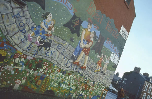10062210. IRELAND North Belfast Mural on the Falls Road