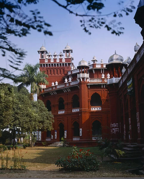 10070539. BANGLADESH Dhaka Curzon Hall. Red and white exterior facade and gardens