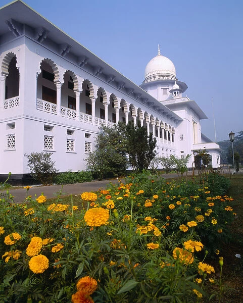 10140735. BANGLADESH Dhaka Supreme Court Building exterior facade with ornate white arches