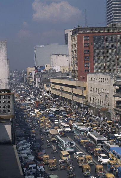 20046681. BANGLADESH Dhaka City centre traffic jam Dacca congestion Center