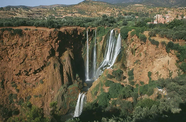 20069467. MOROCCO Middle Atlas Cascades d Ouzoud Waterfalls of the Olives