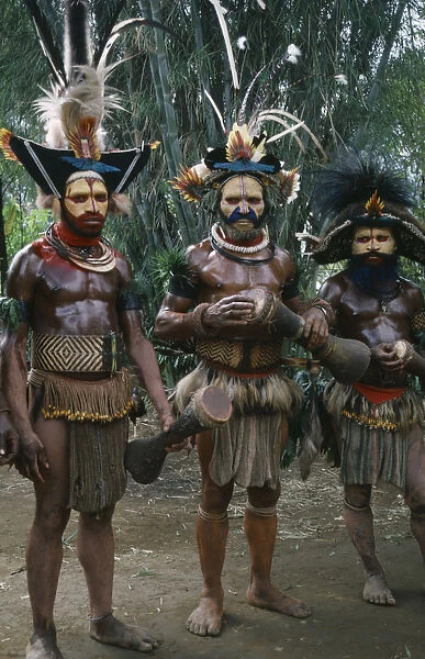 20078100. PACIFIC ISLANDS Melanesia Papua New Guinea Southern Highlands.Tari