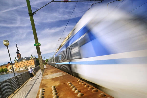 20084734. SWEDEN Stockholm An intercity train crossing Centralbron