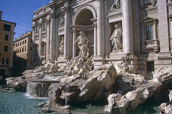 20085772. ITALY Lazio Rome Piazza di Trevi Trevi Fountain