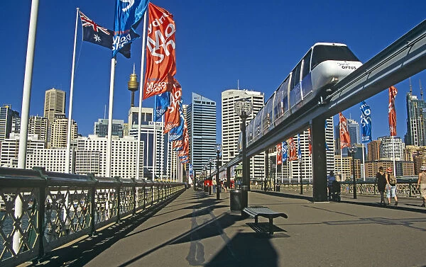 20085774. AUSTRALIA New South Wales Sydney Darling Harbour Monorail and train