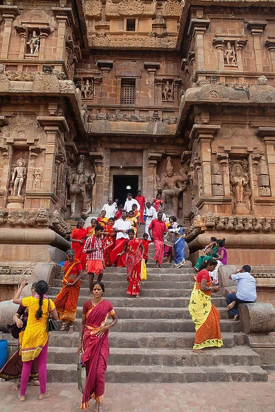 Architecture; Asia; Asian; Ethnic; Female; Group; India; Indian; People; Tamil Nadu; Tanjore