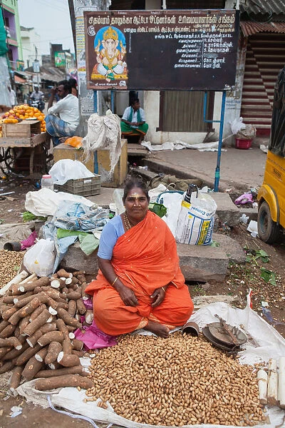 Asia; Asian; Chidambaram; Ethnic; Female; Food; India; Indian; Market; People; Portrait; Tamil Nadu