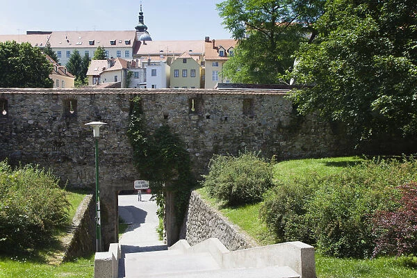Croatia, Zagreb, Old town steps down from Park Opatovina to Tkalciceva Street