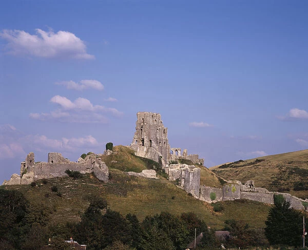 ENGLAND, Dorset, Corfe The ruin of Corfe Castle viewed from The Rings