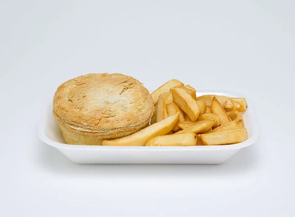 Food, Cooked, Meat, meat pie and potato chips