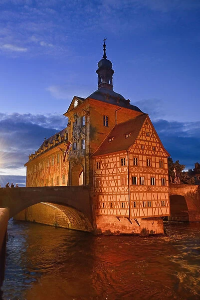 Germany, Bavaria, Bamberg, Altes Rathaus or Old Town Hall, Floodlit at dusk