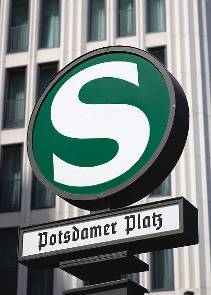 Germany, Berlin, Mitte, Potsdamer Platz U-Bahn station sign