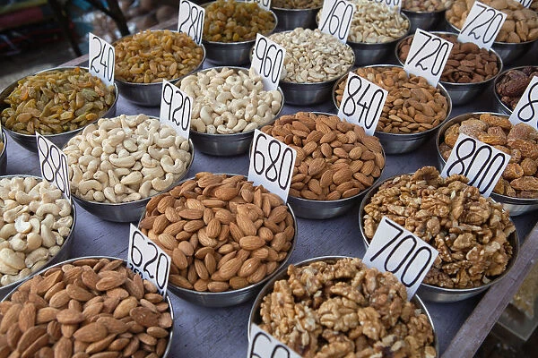 India, New Delhi, Display of nuts & dried fruit in the spice market in the old city of Delhi