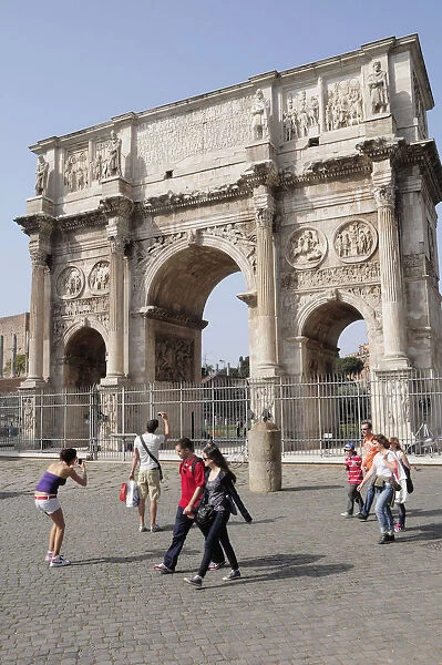 Italy, Lazio, Rome, Arch of Constantine