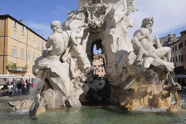 Italy, Lazio, Rome, Centro Storico, Piazza Navona, fountain detail, Berninis Fontana dei Quattro Fiumi