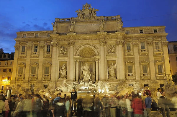 Italy, Lazio, Rome, Centro Storico, Trevi Fountain at night