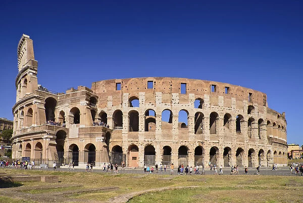 Italy, Lazio, Rome, The Colosseum amphitheatre built by Emperor Vespasian in AD 80