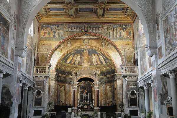 Italy, Lazio, Rome, Esquiline Hill, Santa Prassede church, interior showing altar & apse