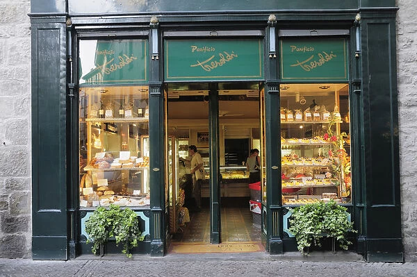 Italy, Lombardy, Bergamo, bakery facade