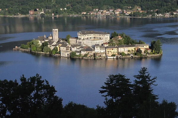 Italy, Lombardy, Lake Orta, Isola San Giulio