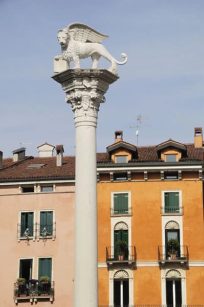Italy, Veneto, Vicenza, column of St Marks Lion, Piazza del Signori