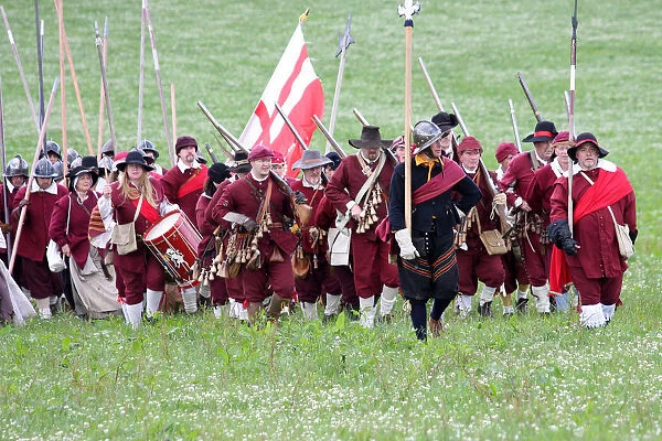 Musketeers at the reenactment of the battle of Faringdon in the English Civil war