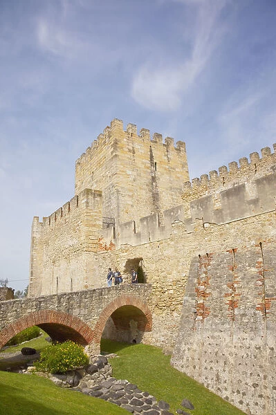 Portugal, Estredmadura, Lisbon, Bairro do Castello, Castelo de Sao Jorge, St Georges castle