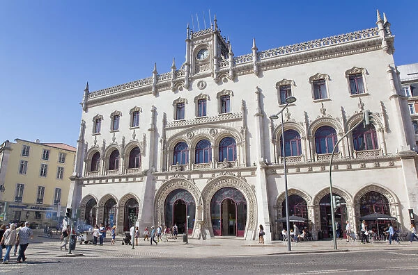Portugal, Estredmadura, Lisbon, Baixa, Ornate entrance to Rossio railway station