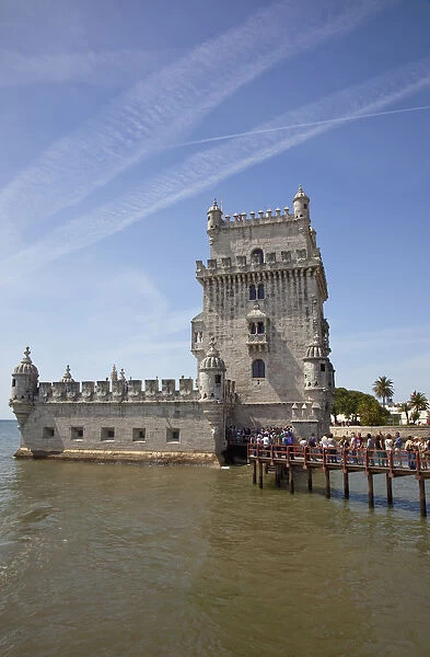 Portugal, Estredmadura, Lisbon, Belem, Torre de Belem built as tower fortress between