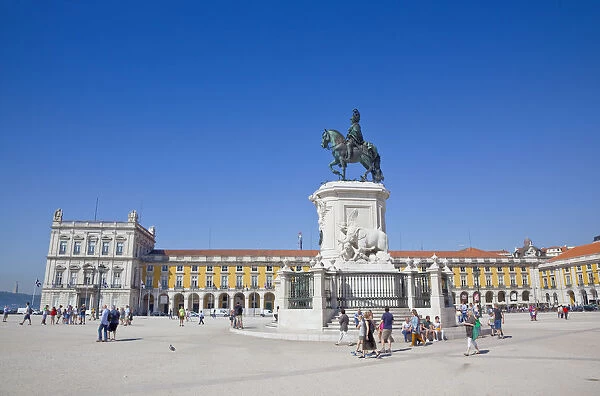 Portugal, Estremadura, Lisbon, Baixa, Praca do Comercio with equestrian statue of King