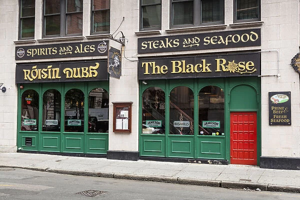 Roisin Dubh, Black Rose, Irish pub and restaurant, State Street, Boston, Massachusetts