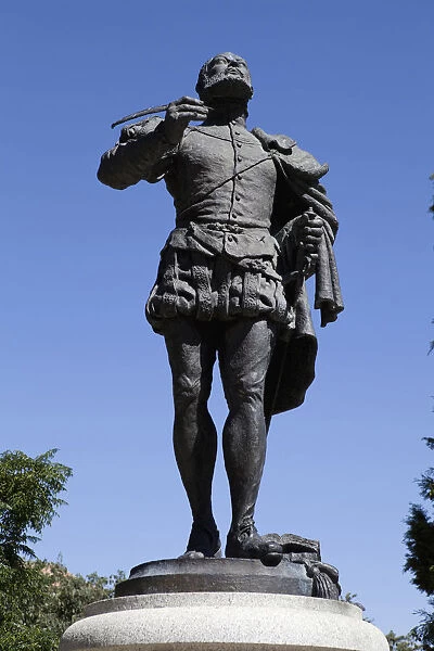 Spain, Castilla La Mancha, Toldeo, Garcilaso de la Vega statue