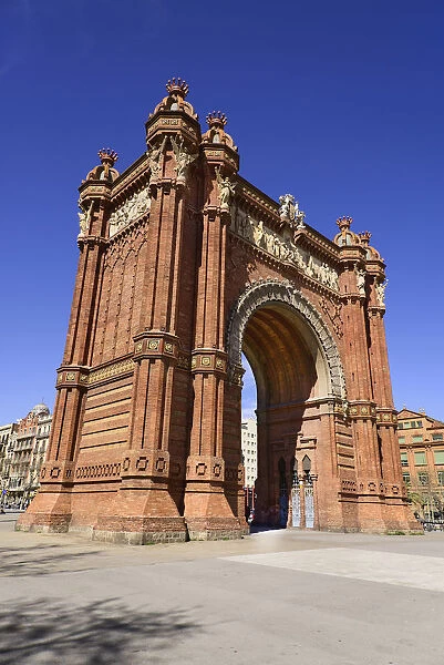 Spain, Catalunya, Barcelona, Parc de la Ciutadella, Arc de Triomf built for the 1888