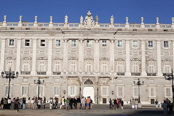 Spain, Madrid, exterior of the Palacio Real