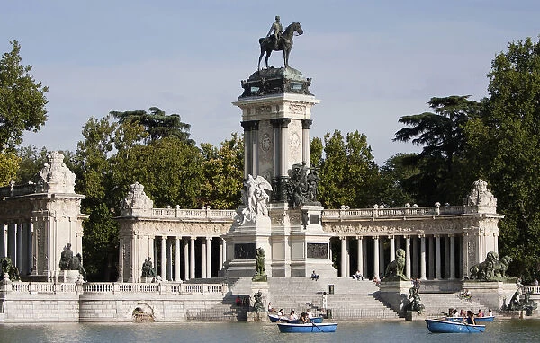 Spain, Madrid, Monument to Alfonso XII at Retiro Park