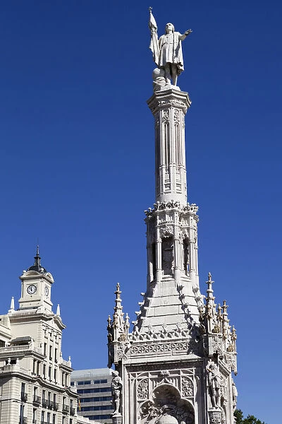 Spain, Madrid, Statue of Christopher Columbus at Plaza de Colon
