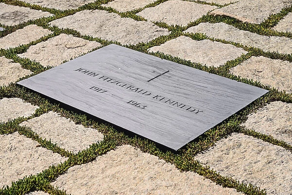 USA, Washington DC, Arlington National Cemetery, Grave of President JF Kennedy