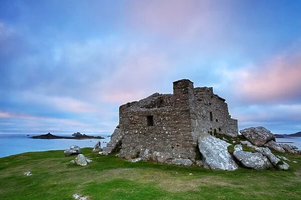 16th century fort built to defend harbour at sunset, The Blockhouse, Block Point, between Green Porth and Cooks Porth