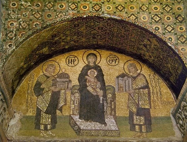 Mosaic depicting Justinian and Constantine presenting gifts to the Virgin and Child, above the south entrance to the narthex at the Hagia Sophia basilica in Istanbul, Turkey, 6th century. Photograph, 20th century. RESTRICTED OUTSIDE US
