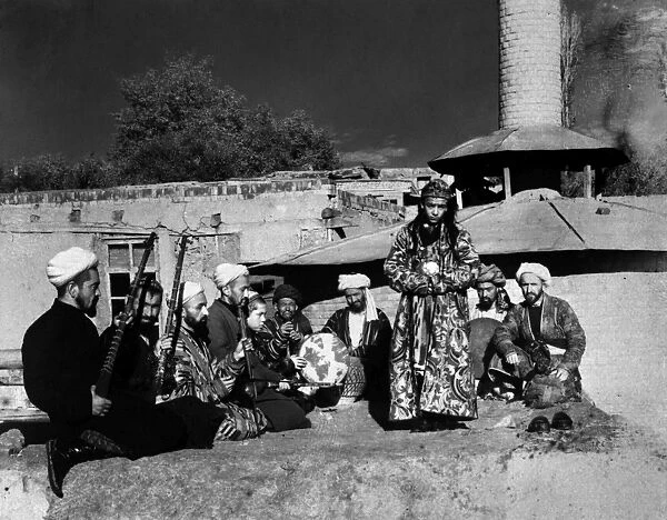 SAMARKAND: MUSICIANS, c1910. Musicians and a dancing boy in Samarkand